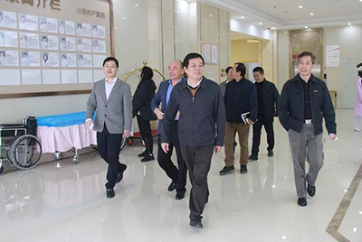 區委書記趙學峰等領導一行蒞臨我院馬尾院區調研指導工作