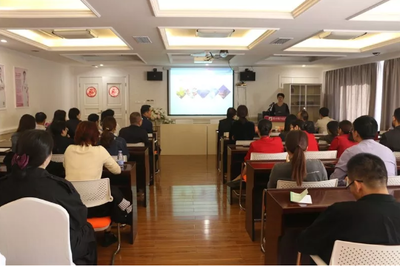 泉州福興婦產(chǎn)醫(yī)院創(chuàng)新服務(wù) 孕產(chǎn)婦心理健康評估門診與個體營養(yǎng)分析儀助力母嬰健康